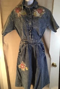 VTG 80s Western Denim Gaucho Skirt And Matching Shirt Bedazzled With Floral Patc - Picture 1 of 12