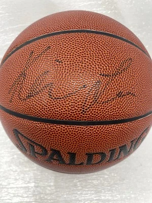 Kevin Love Autographed Basketball - Spalding NBA - Timberwolves Cavaliers Heat - Image 1 of 4