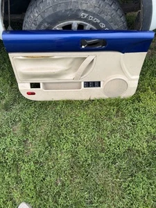 98-10 VW Volkswagen New Beetle HARDTOP Door Panels Blue/Tan Right Passenger OEM - Picture 1 of 5