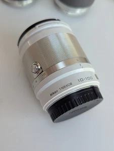 Nikon 1 NIKKOR VR 10-100mm F4-5.6 Lens White Metal - Picture 1 of 16