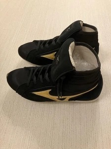 MIZUNO Boxing Shoes Black Gold US7.5 ( 25.5cm ) Used Japan - Picture 1 of 5