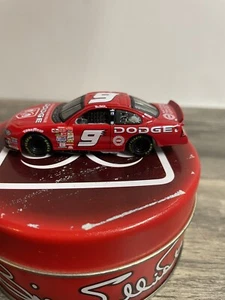 Bill Elliott #9 Dodge 2002 Intrepid R/T 1:64 Car & Collectible Tin - Picture 1 of 12