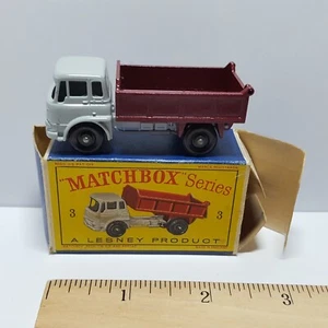 Lesney Matchbox #3 BEDFORD TIPPER TRUCK w/ Silver Grill & Original Box - READ - Picture 1 of 16