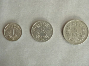 LOT MÜNZEN FRANKREICH 1 FRANC 1943 2 FRANCS 1943 5 FRANCS 1945 SS - VORZGL. - Bild 1 von 2