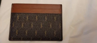 Porta-cartões Fendi - Imagem 1 de 2