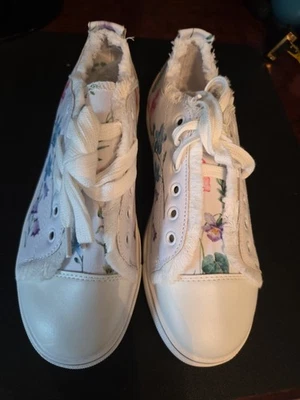 Zapatos de tenis para mujer originales estilo Cavas talla 7,5-8 Foto 1 de 4