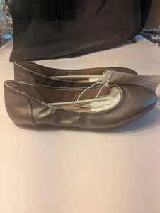 Amazon Essentials Women's 8 Bronze Ballet Flat Shoes New With Tags - Picture 1 of 9