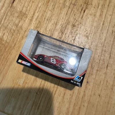 NASCAR Winners Circle 2006  1:87 Scale Car - #8 Dale Earnhardt Jr. - Monte Carlo - Image 1 of 2