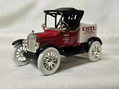 ERTL 1918 Ford Model "T" Runabout Die Cast Coin Bank - Image 1 of 4