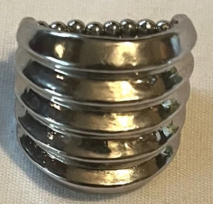 Damenring silberfarben Größe 6 gemischte Metalle großes Band kostenloser Versand - Bild 1 von 12