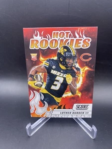 2025 Score #4 Luther Burden III Hot Rookies Chicago Bears - Bild 1 von 2