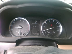 Speedometer Cluster MPH ID 83800-0E490 Fits 14-16 HIGHLANDER 8698814 - Picture 1 of 12