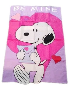 Peanuts SNOOPY Valentine Yard Flag -Be Mine Purple Pink - Afbeelding 1 van 1
