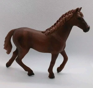 Schleich Am Limes 69 Caballo 2016 D-73527 Marrón Juguete Trenzas Yegua - Imagen 1 de 4