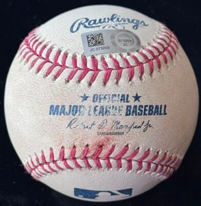 Hunter Renfroe "Rookie Year 53rd Hit" 2017 Game Used Baseball MLB Authentication - Bild 1 von 2