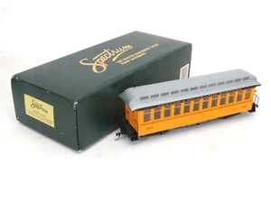 Spectrum by Bachmann 26318 Denver Rio Grande & Western Passenger Car, ON30 (D) - Picture 1 of 6