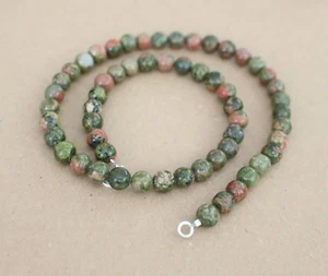  Unakit-Epidot Edelstein  kette  , 8 mm, 45 cm,  Silber Verschluss  ( KLS - 14) - Imagen 1 de 4