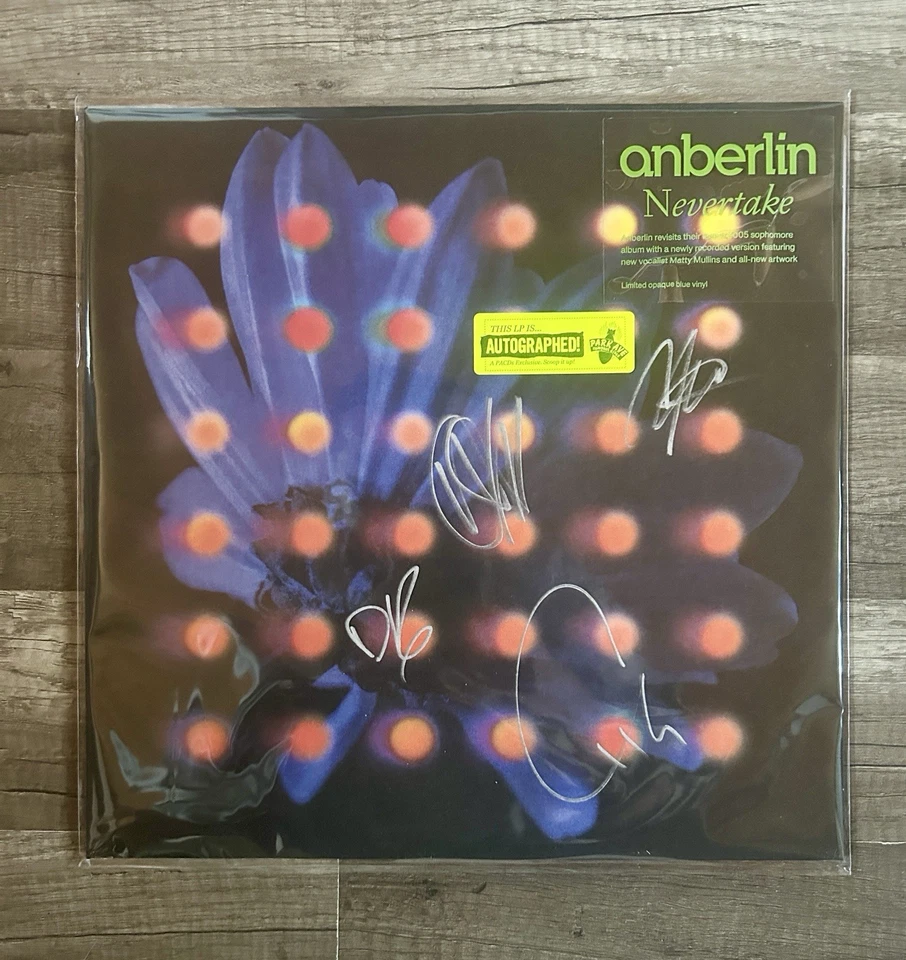 Anberlin Nevertake Park Ave SIGNED On Cover Exclusive Opaque Blue LP - Imagem 1 de 3