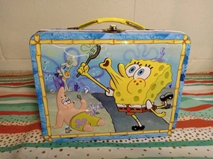 SpongeBob Squarepants Embossed Lunch Box Tin 2006 (E7) New without tag - Picture 1 of 3