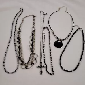 Lot of 6 Fashion Jewelry Necklaces Assorted Styles Black Bead Goth Silver Tone - Picture 1 of 17
