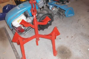 Einachser honda Fräse Pflug Bertolini Räumschild Gartenpflug gut erhalten - Bild 1 von 12