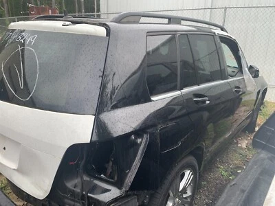 Parts 2015 Mercedes GLK350  - Image 1 of 3