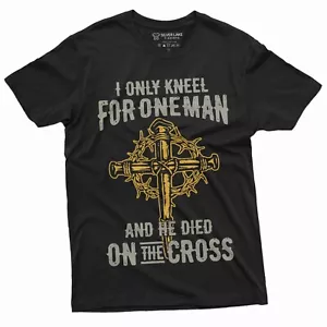 Jesus Christ T-Shirt Glaube Kirche Kreuz ShirtIch knie nur für einen Mann Shirt - Bild 1 von 8