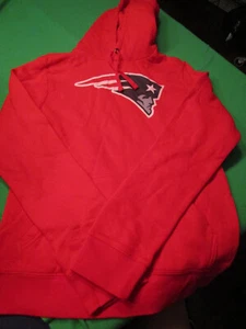 *NOS NFL NEW ENGLAND PATRIOTS FOOTBALL WOMENS #12 BRADY HOODED SWEATSHIRT RED XL - Picture 1 of 3