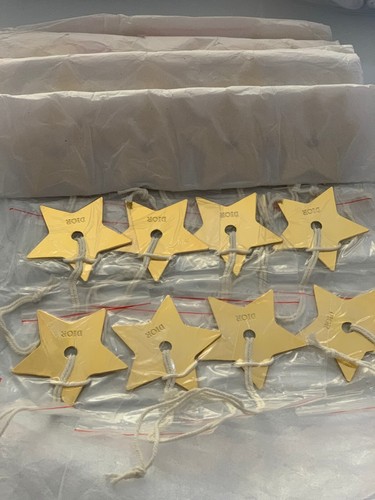 Lotto di 16 Ciondoli Portachiavi Autentici Christian Dior Metal Star Oro