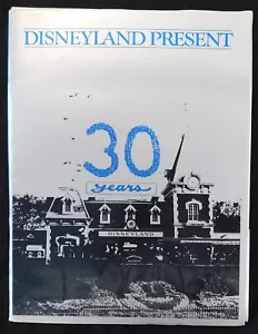 Disneyland Present 30 Jahre - 1985 Pressemappe Ordner mit 5 Fotos - Bild 1 von 13
