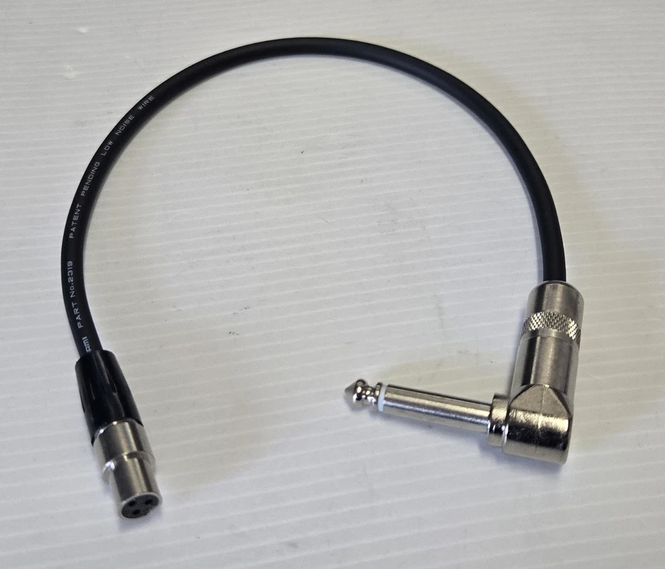 Mogami 2319 Mini XLR 3-Pin TA3F to Right-Angle 1/4" TS Mono Guitar Cable 1ft - Image 1 of 1