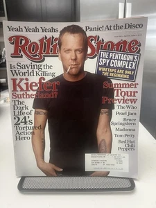 Rolling Stones - Issue: 998 - Date: April 20, 2006 - Cover: Kiefer Sutherland - Picture 1 of 5