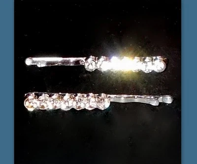 Mini alfileres Bobby con estrás de cristal plateado par 2 vintage Art Deco boda Foto 1 de 4