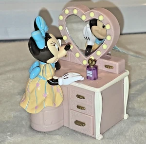 Tokyo Disney Resort - Estuche de dulces de recuerdo Minnie Dresser - Imagen 1 de 10