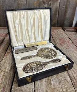 Juego de tocador de 4 piezas vintage estilo Art Nouveau con respaldo de ley de Broadway & Co - Imagen 1 de 24