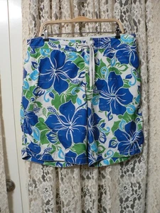 *OLD NAVY HERREN XL (39x9,5) FLORAL BOARDSHORTS-GEFÜTTERT-MÜNZE/SCHLÜSSELTASCHE-POLYESTER-EUC - Bild 1 von 12