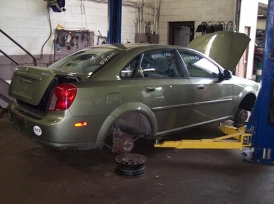 Módulo de control electrónico ECM del motor compatible con 04-05 OPTRA 10635994 Foto 1 de 4