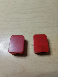 Vintage Original Set Of 2 - 1 Inch Bakelite red pencil sharpeners Nice Swirl - Picture 1 of 15