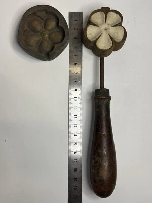 outils anciens Fleuriste .fer a Gaufrer Bronze Et Laiton. Très Rare 19eme Siècle - Photo 1/3