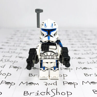 LEGO Star Wars Clone Trooper Captain Rex with Blasters from set: 75367 - Image 1 of 4