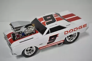 1/18 Kasey Kahne #9 Dodge Reverse Pit Cap 1968 Dodge Hemi Dart Muscle Machines - Picture 1 of 12