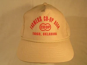 Vintage Hat Mens Cap FARMERS CO-OP ASSN Fargo, Oklahoma [Z191k] - Picture 1 of 2