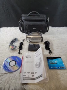 Panasonic VDR-D220 DVD Palmcorder Camcorder, Bundle - Picture 1 of 10