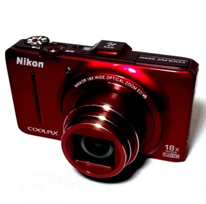 Nikon COOLPIX S9300 16.0MP Compact Digital Camera - Imperial Red 18× - Picture 1 of 7