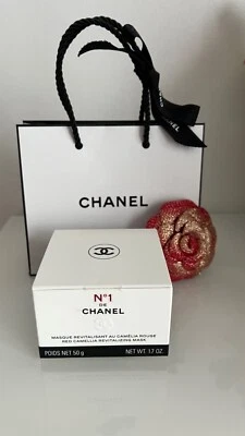 Chanel n1 Revitalizing Mask - Bild 1 von 4