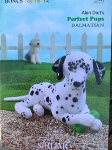 Sirdar Strickanleitung 2041 Alan Dart's Perfect Pups Dalmatiner Hundespielzeug in DK - Bild 1 von 2