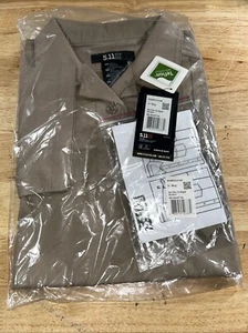 5.11 Women’s 61046 PDU Short Sleeve Shirt 952 Sheriff Tan Size Small Reg NWT - Picture 1 of 4