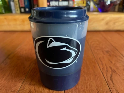 Penn State Nittany Lions Freezable Liquid Can Cooler 5 Inches Tall Blue White Cover