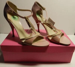 ZAPATOS MUJER PARIS EMANUEL UNGARO ROSA STILETTO TALLA-9 M CAJA BOLSAS ANTIPOLVO $480 NUEVOS - Imagen 1 de 12