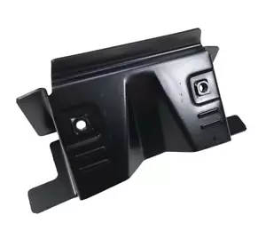 55 56 57 Chevy Lower Trunk Latch Mounting Bracket 1955 1956 1957 Chevrolet New - Foto 1 di 2